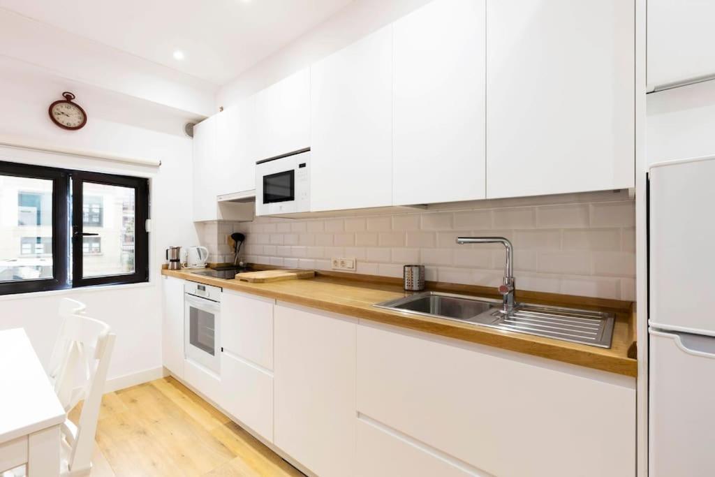 Apartament Sorgin-Etxe. Basquenjoy Fuenterrabia Zewnętrze zdjęcie